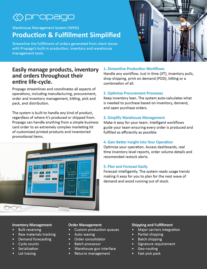 User browsing web to print software on desktop